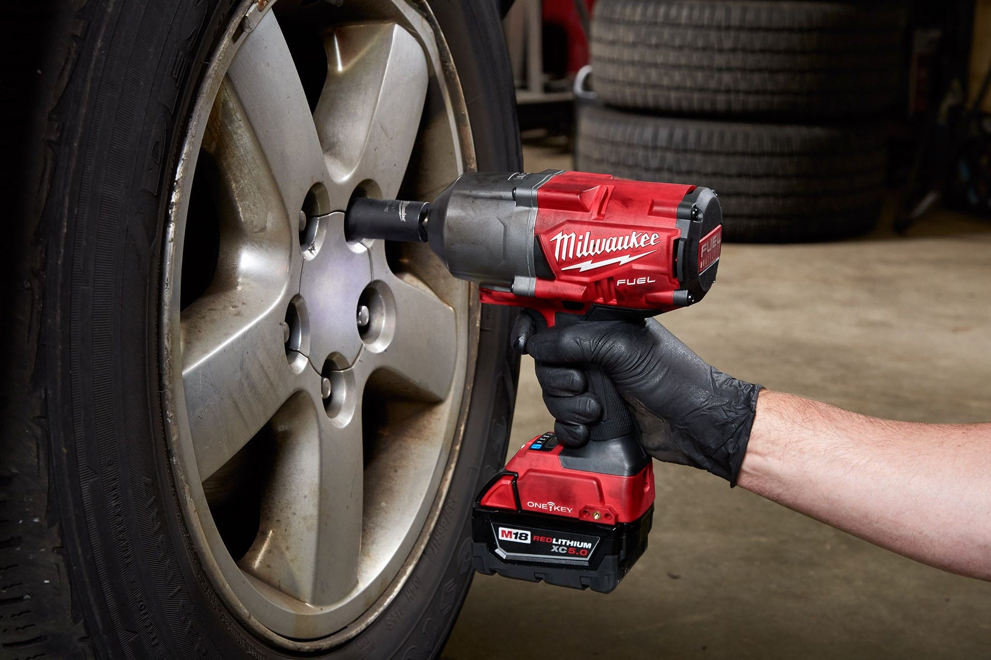 Milwaukee 2863-20, M18 FUEL w/ ONE-KEY High Torque Impact Wrench 1/2" Friction Ring (Tool Only)