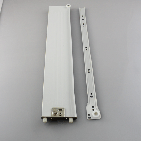 Eurofit SM-86, Metal Box White, high 3-3/4", 20"