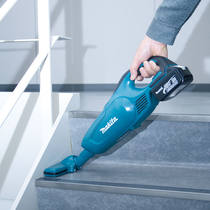Makita DCL182Z, 18V LXT 330 ml Vacuum Cleaner (Tool Only)