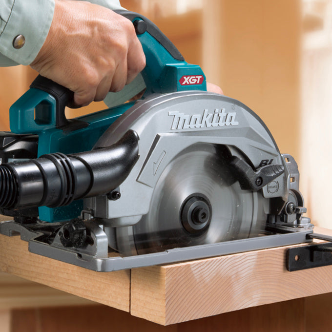 Makita HS003GM103, XGT 40V (4.0 Ah) MAX Li-Ion Brushless AWS 7-1/4” Circular Saw Kit