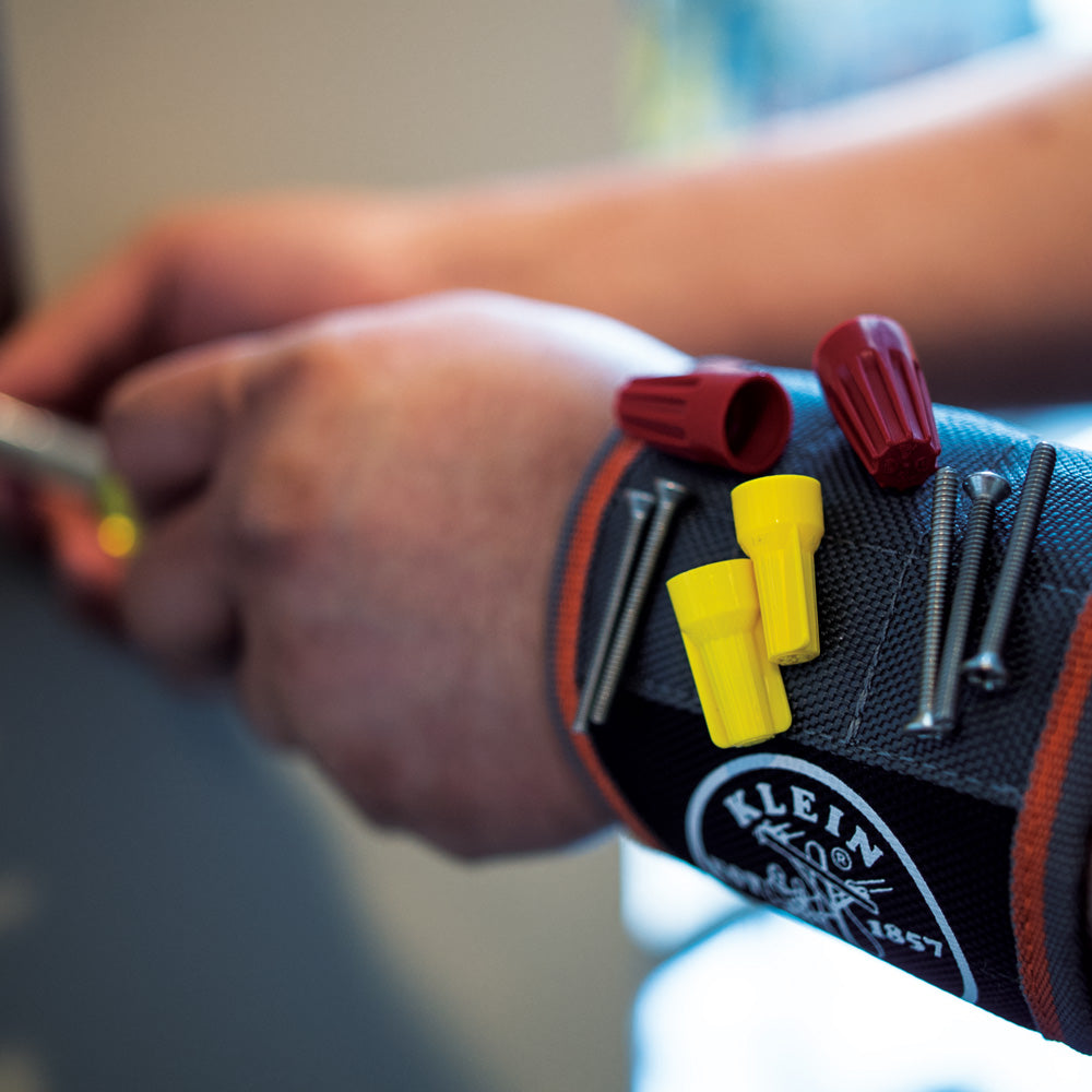 Klein Tools 55895, Tradesman Pro™ Magnetic Wristband