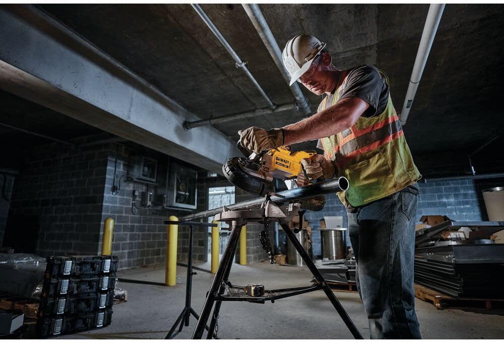 DEWALT DCS376B, 20V MAX DUAL HANDED Band Saw