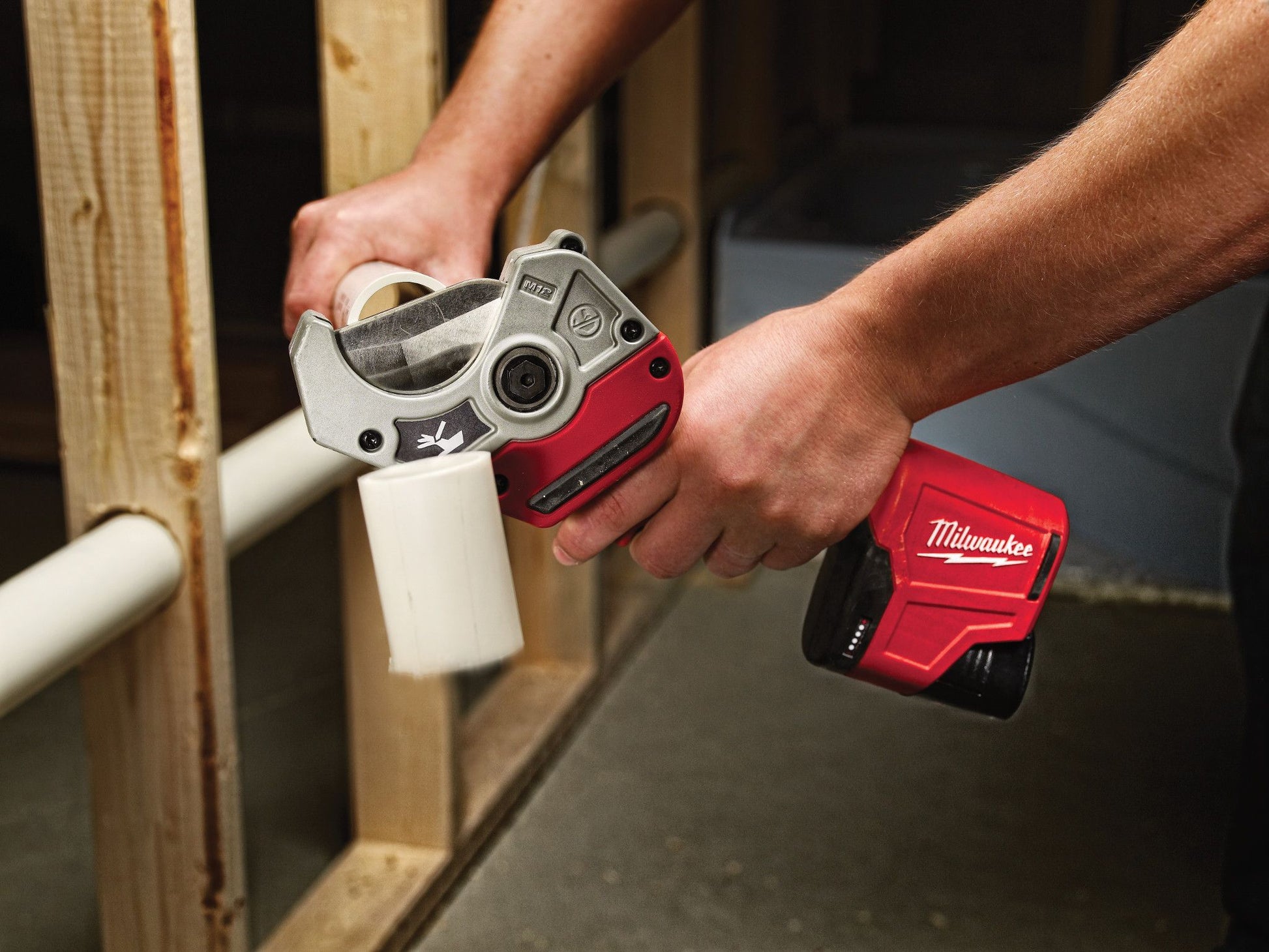 Milwaukee 2470-20, M12™ Plastic Pipe Shear (Tool Only)