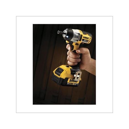 DEWALT DCF895M2, 20V MAX XR Brushless 3-Speed 1/4'' Impact Driver Kit