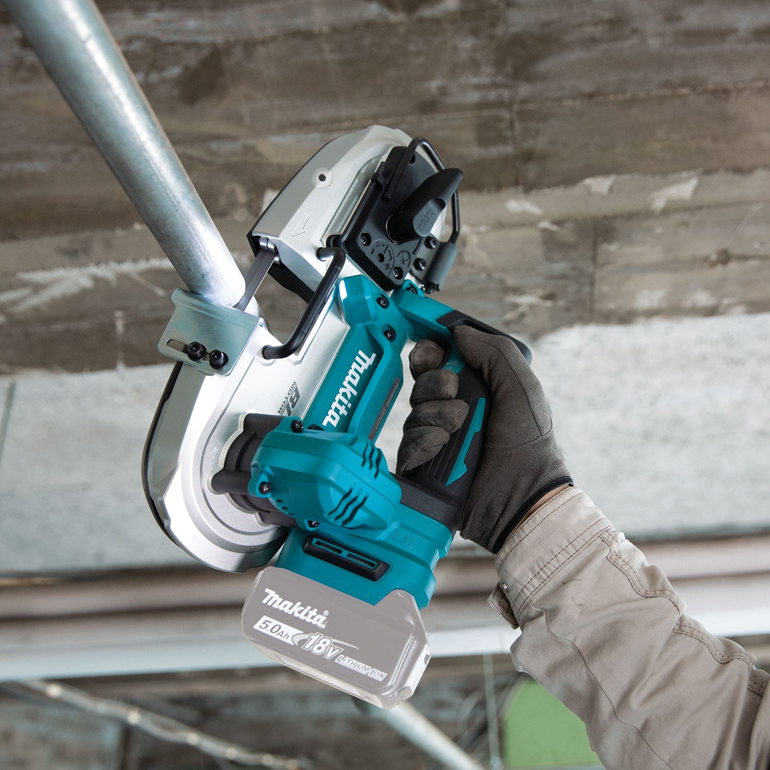 Makita DPB183Z, 18V Cordless Bandsaw with Brushless Motor