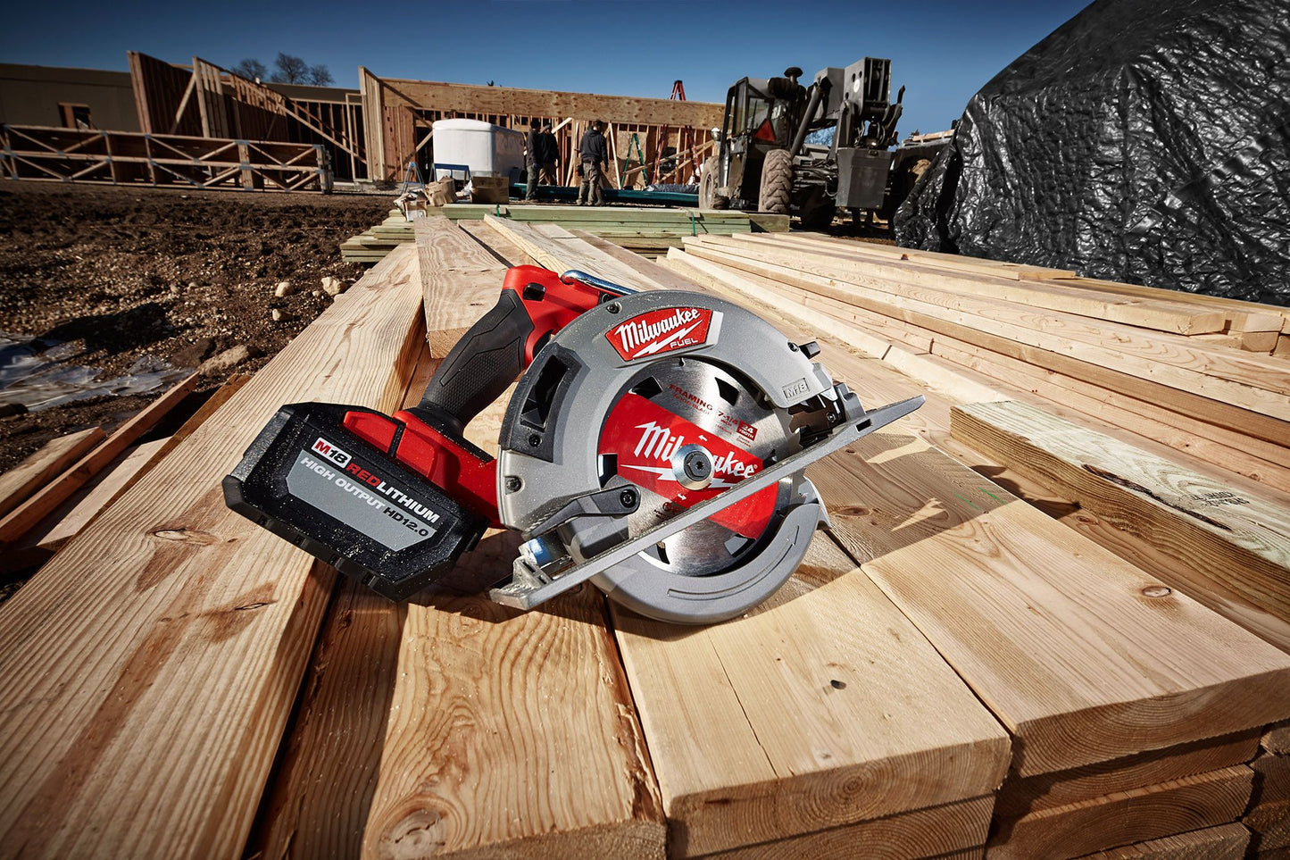 Milwaukee 2732-21HD, 7-1/4" M18 FUEL Circular Saw Gen2 Kit (12 Ah)