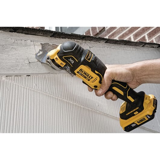 DEWALT DCS355D1, 20V MAX Li-Ion Oscillating Multi Tool Kit