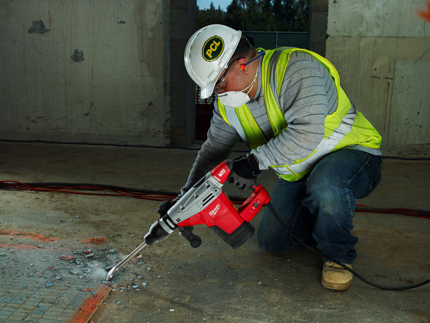 Milwaukee 5446-21, SDS-Max Demolition Hammer