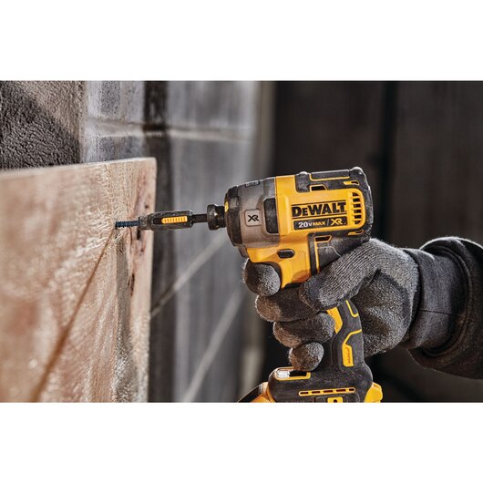 DEWALT DCF886B, 20V MAX XR Brushless 1/4'' Impact Driver (Tool Only)