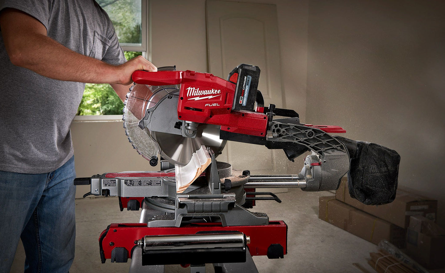 Milwaukee 2734-21, M18 FUEL 10" Dual Bevel Sliding Compound Miter Saw Kit (8.0 Ah)