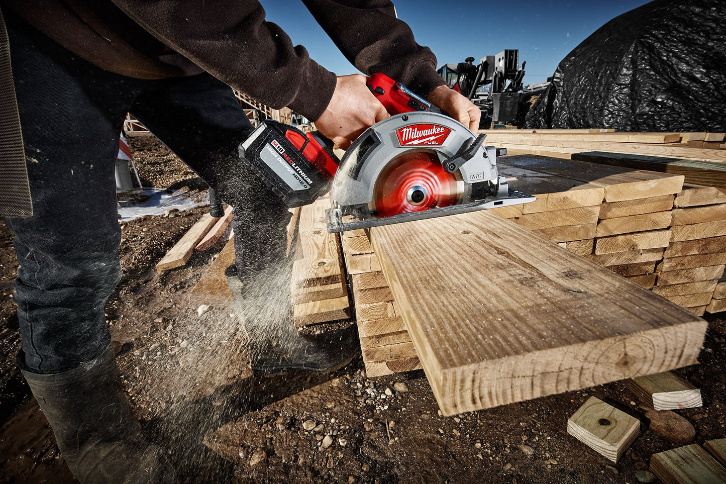 Milwaukee 2732-20, 7-1/4" M18 FUEL Circular Saw Gen2 (Tool Only)