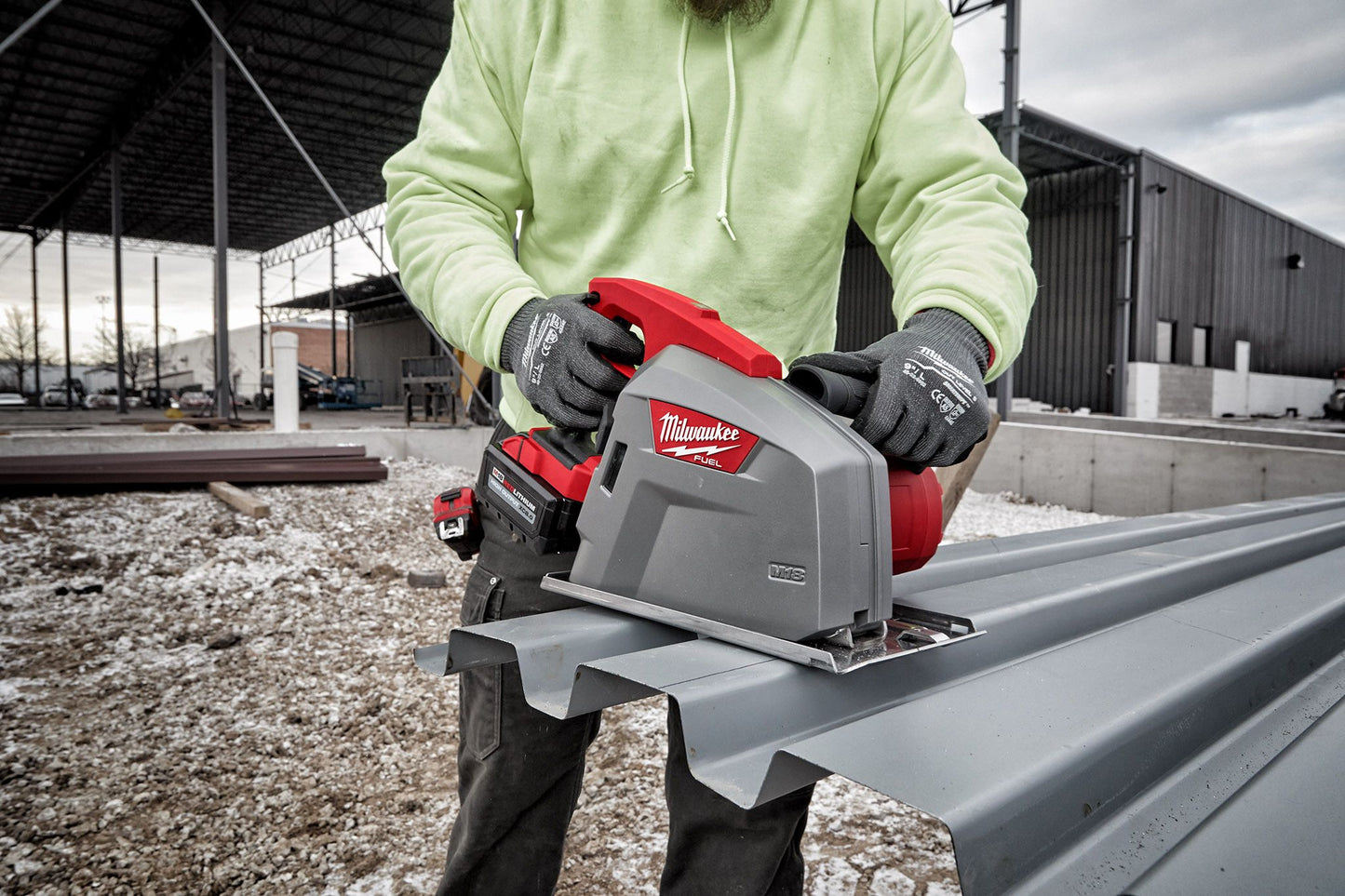 Milwaukee 2982-20, M18 FUEL 8" Metal Cutting Circular Saw (Tool Only)