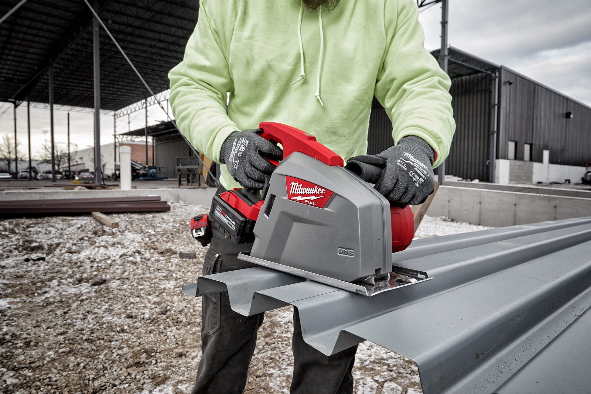 Milwaukee 2982-20, M18 FUEL 8" Metal Cutting Circular Saw (Tool Only)