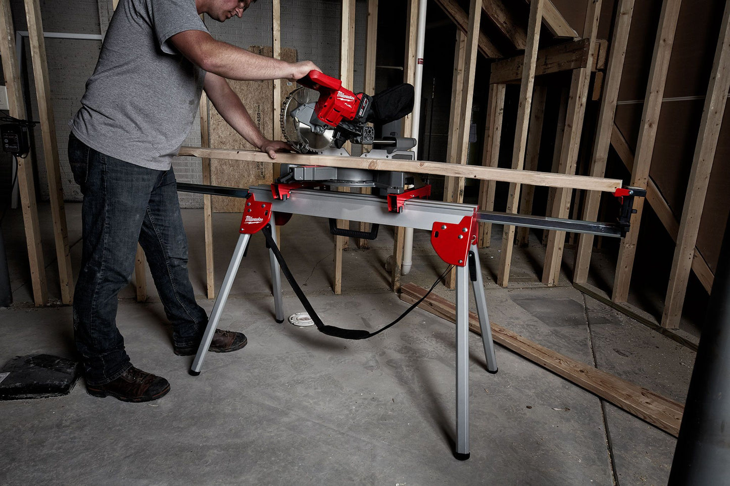 Milwaukee 48-08-0551, Folding Miter Saw Stand