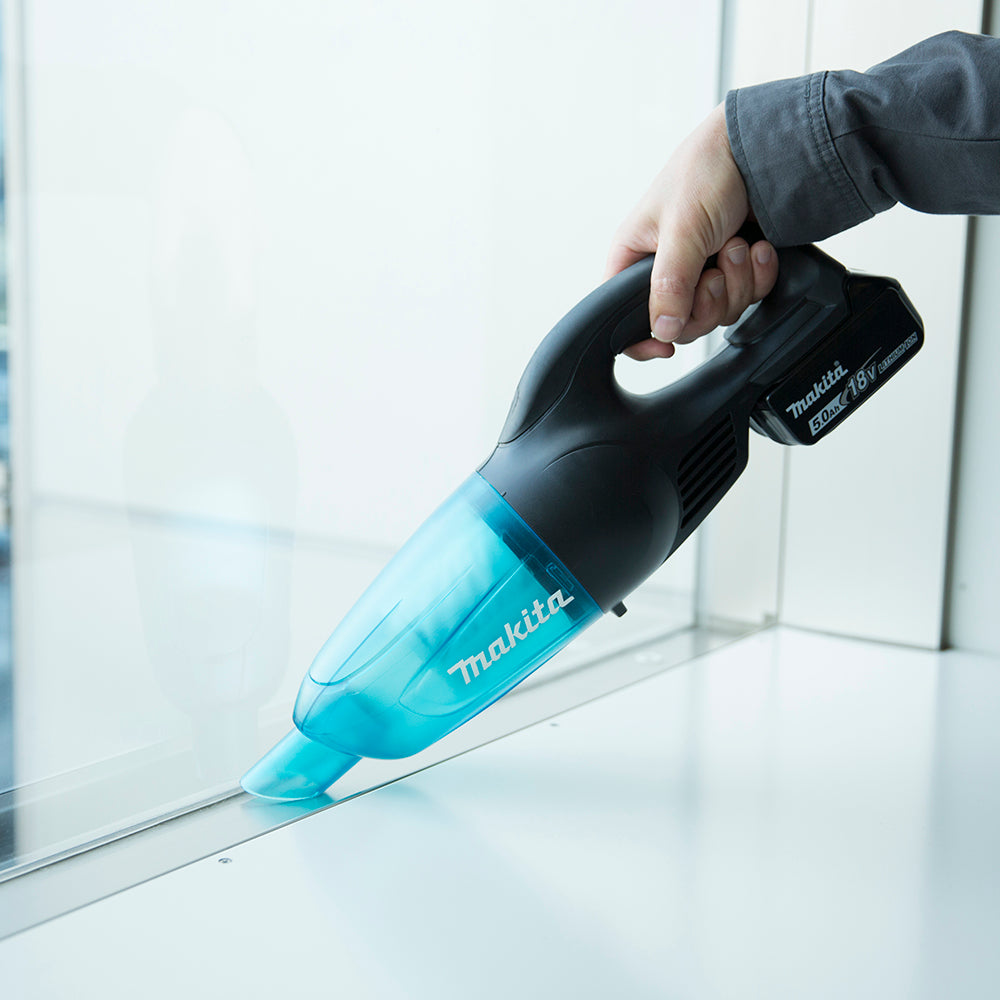 Makita DCL180SFX2, 18V LXT Cordless 650ml Vacuum Cleaner w/Cyclone Attachment, Teal (3.0Ah Kit)