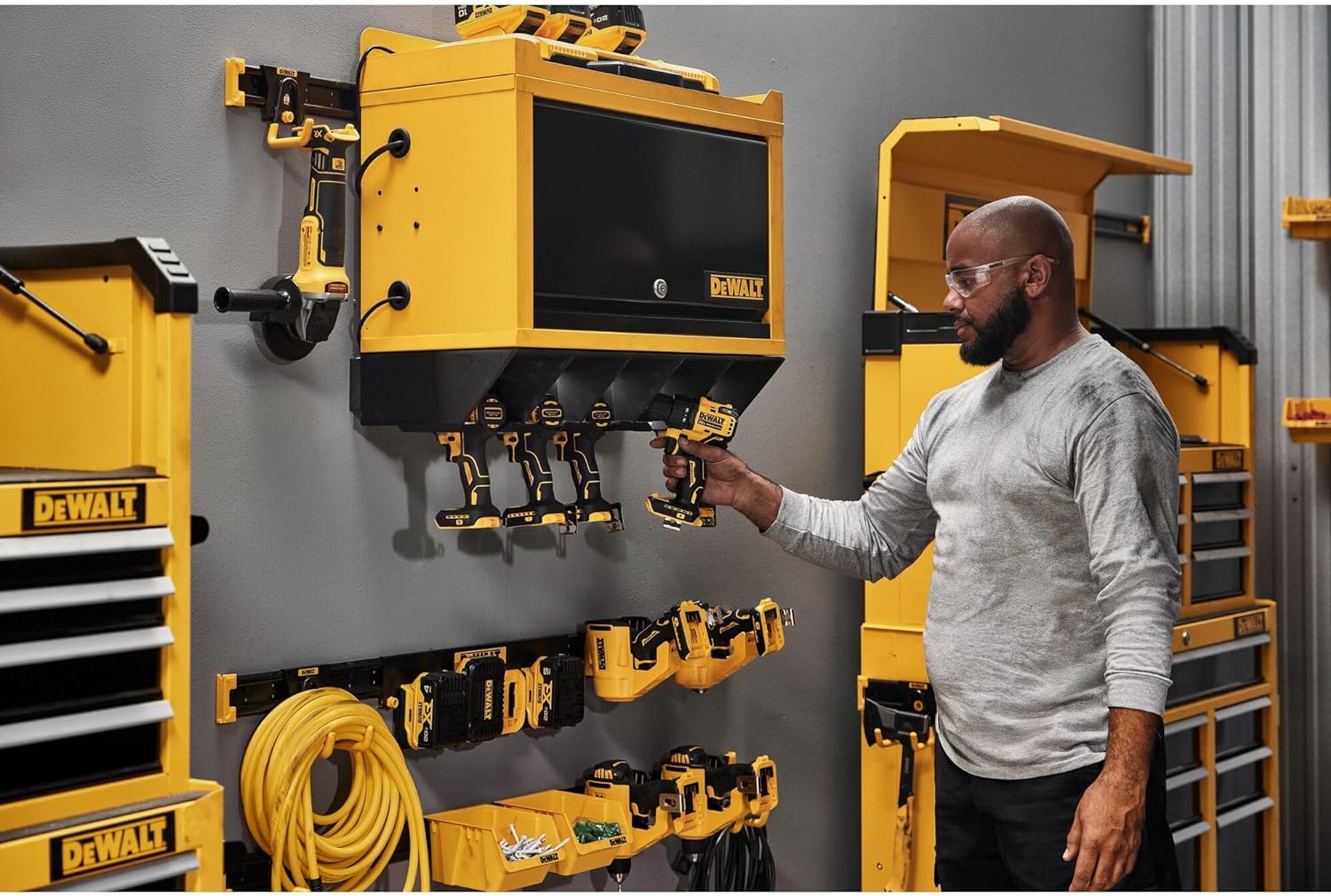 DEWALT DWST82800, 48IN METAL RAIL