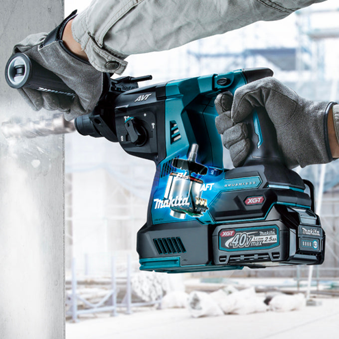 Makita HR003GM102, XGT 40V (4.0 Ah) MAX Li-Ion Brushless 1-1/8” SDS-Plus Rotary Hammer Kit