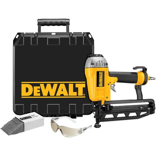 DEWALT D51276K, 15 Gauge 1'' to 2-1/2'' Finish nailer