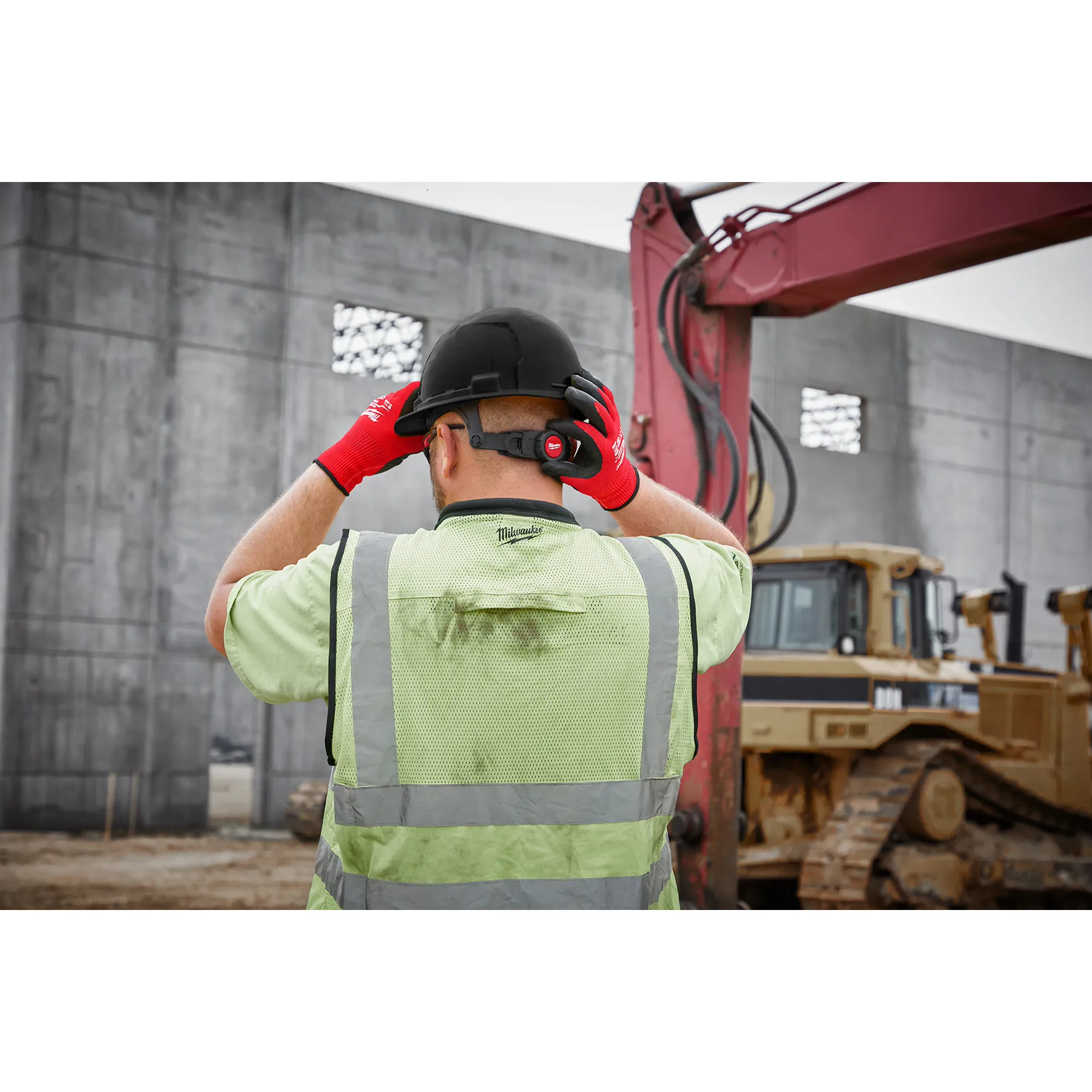 Milwaukee 48-73-1120, BOLT™ Front Brim Hard Hat w/6pt Ratcheting Suspension (USA)