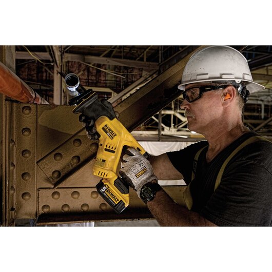 DEWALT DCS387B, 20V MAX Li-Ion Compact Reciprocating Saw (Tool Only)